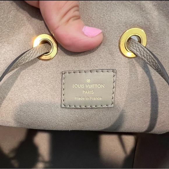 Louis Vuitton NeoNoe - Picture 7 of 10